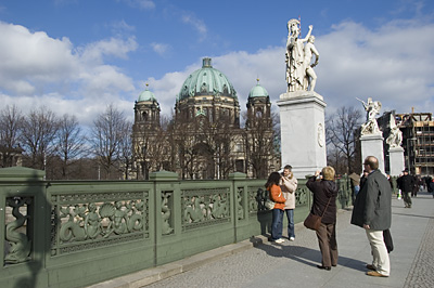 Berlin: Blick von der Schlossbrücke auf den Berliner Dom