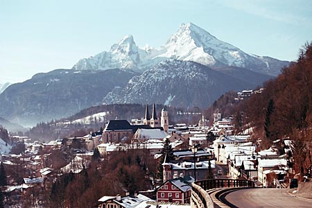Blick auf Berchtesgaden und seinen Hausberg, dem Watzmann