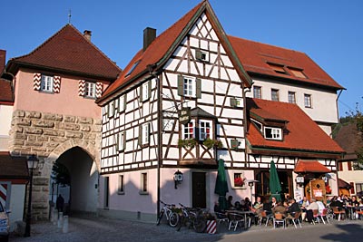 Deutschland - historisches Rathaus in Mühlheim