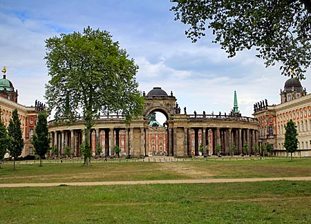 Potsdam - Neues Palais (1769) im Garten von Sanssouci