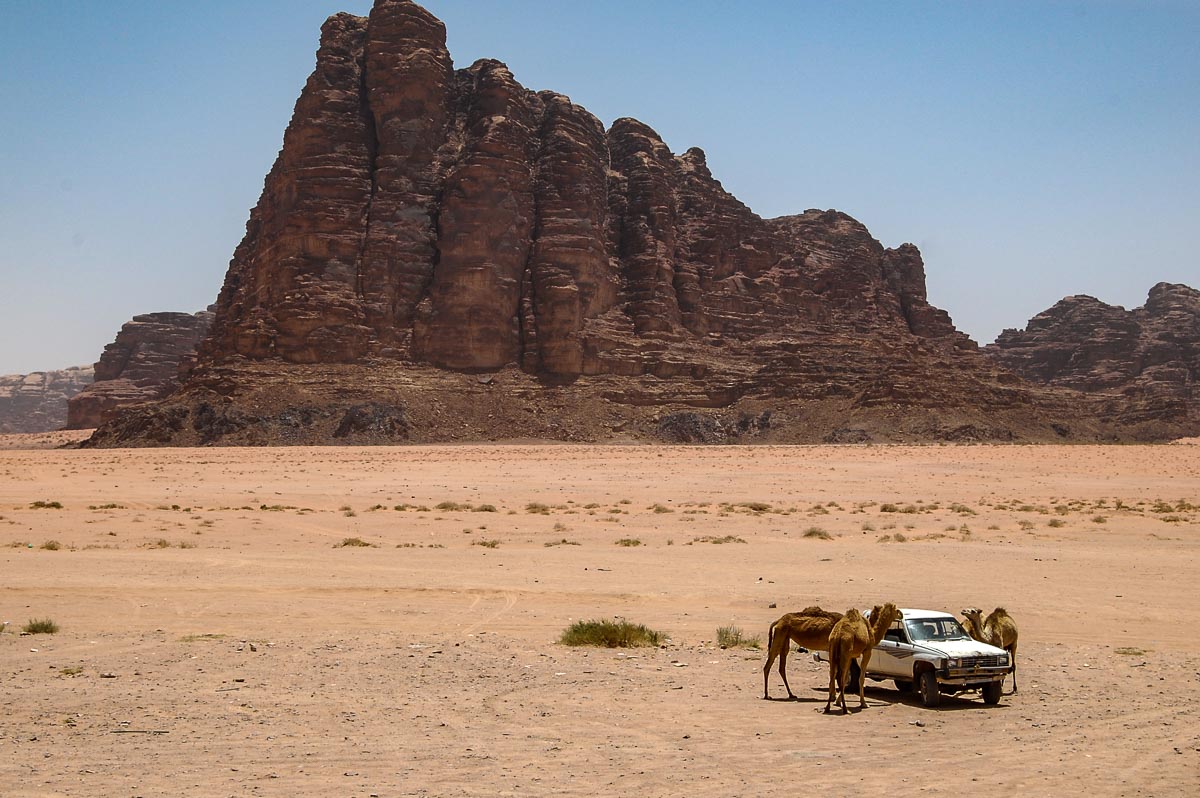 Jordanien,"Die sieben Säulen der Weisheit im Wadi Rum", wie die umstrittene Politfigur T.E.Lawrence die Bergkette nannte und auch seine Biographie betitelte