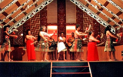 Neuseeland - Whakarewarewa Maoritanz