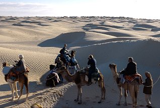 Tunesien / Douz / Ritt in Wüste