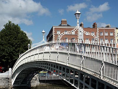 Reiseführer Dublin - Half Penny Bridge