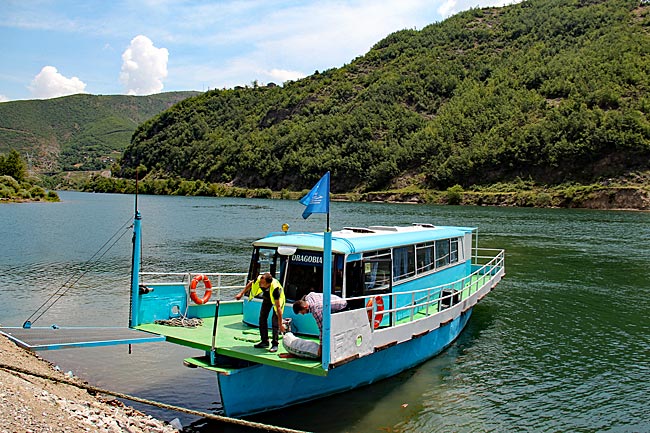 Nordalbanien - am Komansee