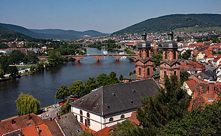 Miltenberg in Churfranken - Blick vom Burgberg auf die Altstadt