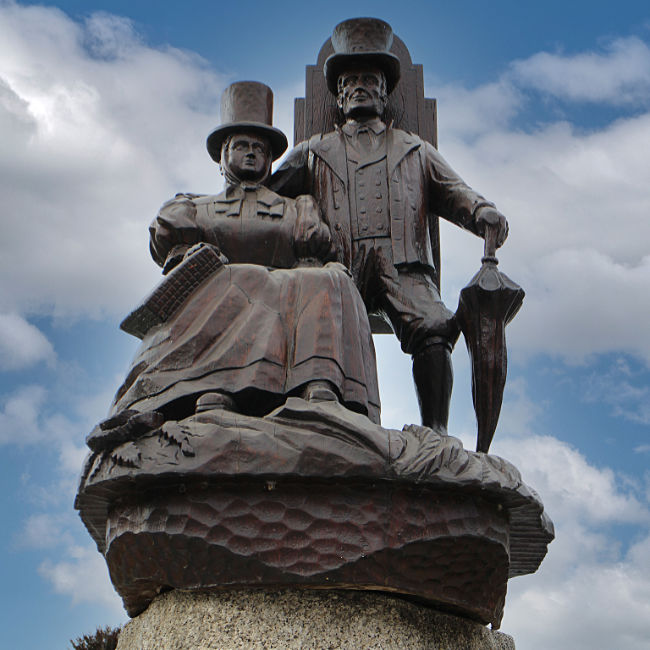 Schonach - Denkmal Uhrenträger mit Kiepe