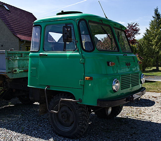 Rügen - LKW aus DDR-Zeiten
