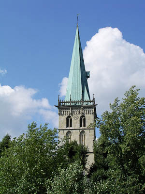 Münsterland: Nicht zu übersehen: St. Felizitaskirche in Lüdinghausen