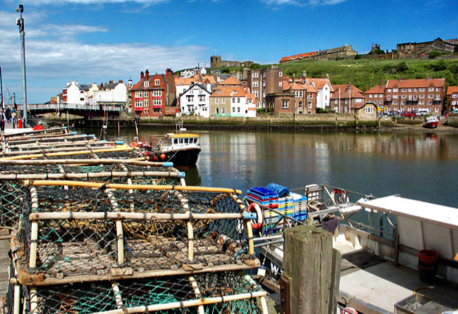 Whitby - England - River Esk