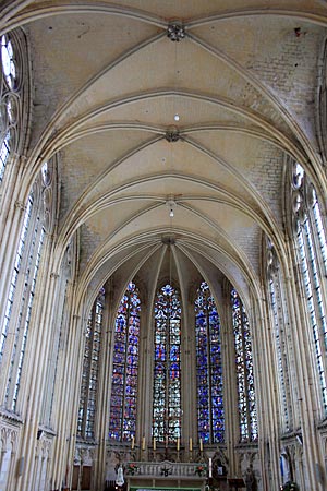 Frankreich - Abteikirche in St.Germer-de-Fly
