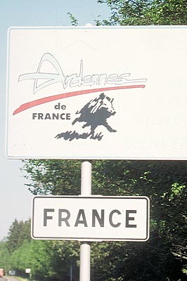 Frankreich - Ardennen - Straßenschild