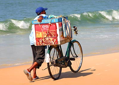 Indien Goa Eisverkäufer