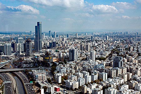 Israel - Blick vom Azrieli-Tower über Tel Aviv, Foto: Robert B. Fishman, ecomedia