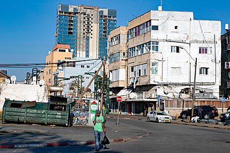 Israel - Straßenszenen um die Lewinsky street im ärmeren Süden Tel Avivs, Foto: Robert B. Fishman, ecomedia