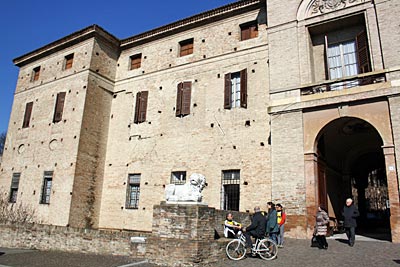 Italien - Emilia Romagna - Die Burg Rocca di Meli Lupi in Soragna