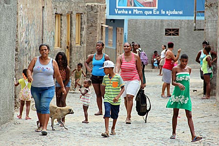 Kapverden - Ribeira Bote - Straßenszene