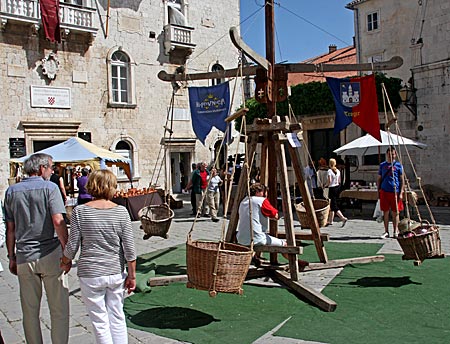 Kroatien - Süddalmatien - Kroatien - Süddalmatien - Impressionen aus der Altstadt von Trogir. Teil des UNESCO Welterbes