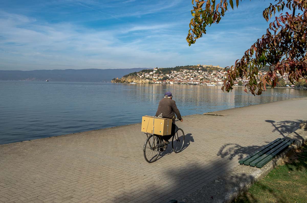 Ohrid, Promenade mit Blick auf die Altstadt