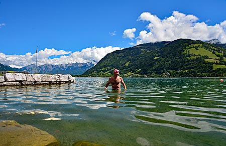 Österreich - Tauernradweg - Baden gehen im Zeller See vom Strandbad aus