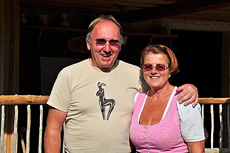 Alfred und Ottilie Mühlbauer, die Almwirte der Waxeggalm im Zemmgrund, Zillertal, Tirol, Österreich