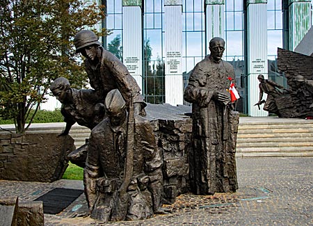 Polen - Warschau - Bronze-Denkmal des Warschauer Aufstands