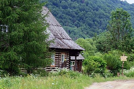 Polen - Waldkarpaten - Ehemalige Försterei von Preluki