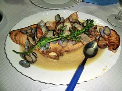 Portugal - Algarve - Schwertfisch in einem Restaurant