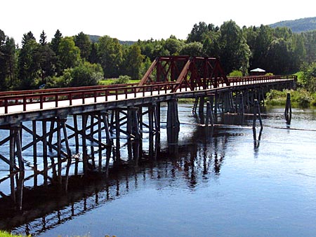 Schweden - Vikbron - die längste Holzbrücke am Olafsweg