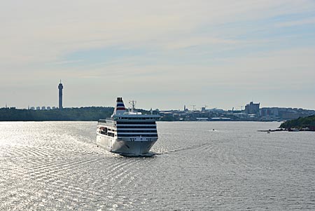 Schweden - Blick auf andere Schiffe und Ausfahrt aus Stockholm und durch die Schären