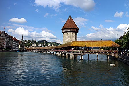 Schweiz - Vierwaldstättersee - Kapellbrücke in Luzern