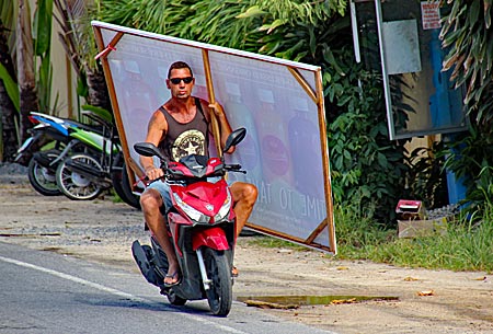 Thailand - Koh Samui - Rollerfahrer