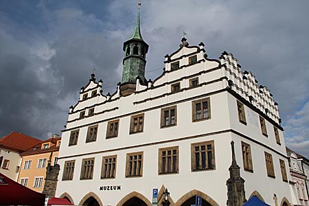 Elberadweg - Tschechien - Im Stil der sächsischen Renaissance: Das Rathaus in Leitmeritz